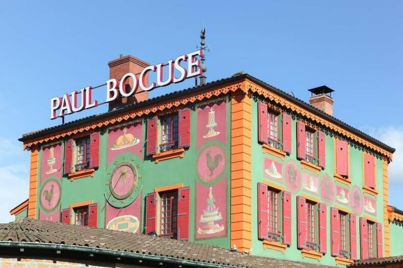 Charmante Maison Avec Jardin Sans Vis-A-Vis Saint-Fons Buitenkant foto